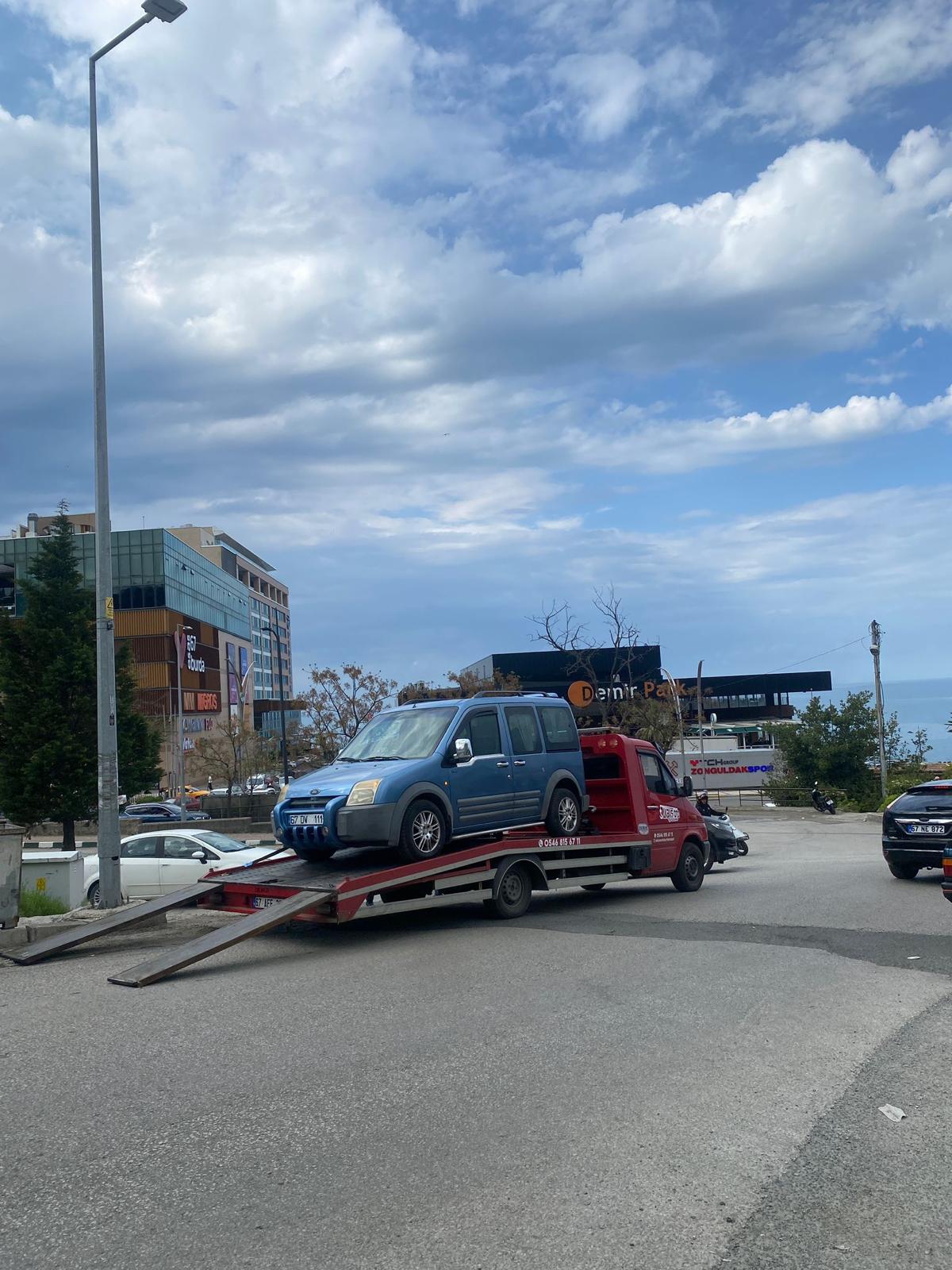 Gündüz oto çekici hizmeti